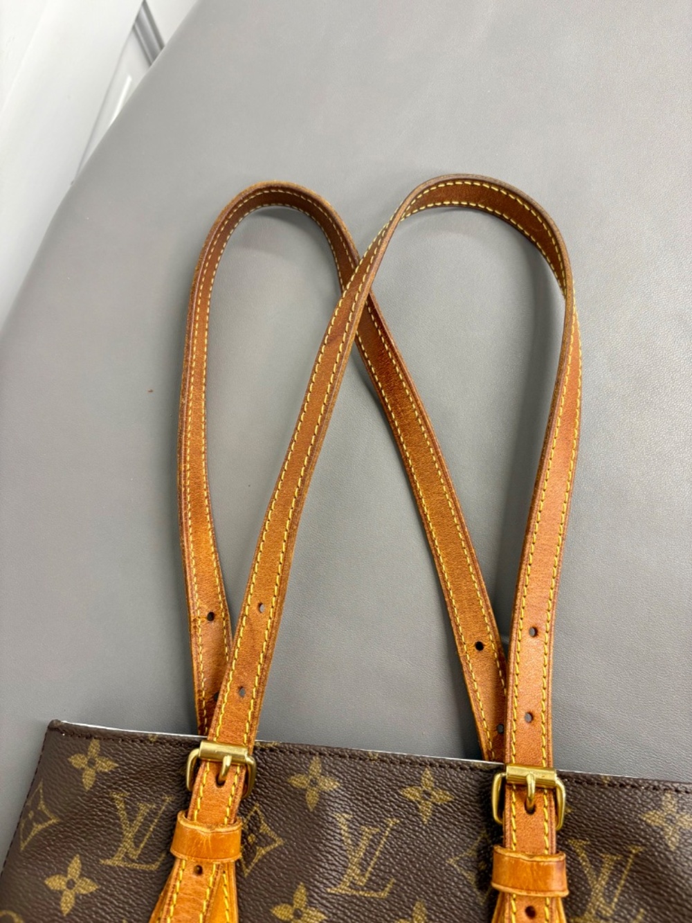 Louis Vuitton Bucket Bag PM Monogram Canvas New Lining - Picture 11 of 11